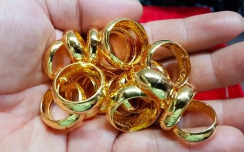 Giá vàng hôm nay (22/4): Vàng nhẫn lại giảm mạnh