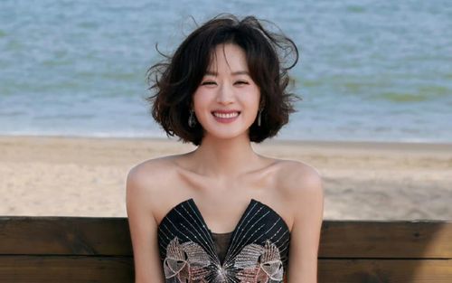 Triệu Lệ Dĩnh 'vượt mặt' Dương Mịch và Lưu Diệc Phi