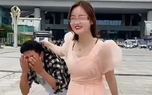 Đi xem mắt, chàng trai lập tức 'quay xe' khi cô gái xuất hiện