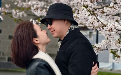 Hương Giang tình tứ bên 'nửa kia' tại Nhật Bản