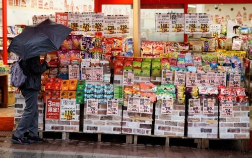 Lạm phát ở Nhật Bản làm giảm nhu cầu đồ uống từ máy bán hàng tự động