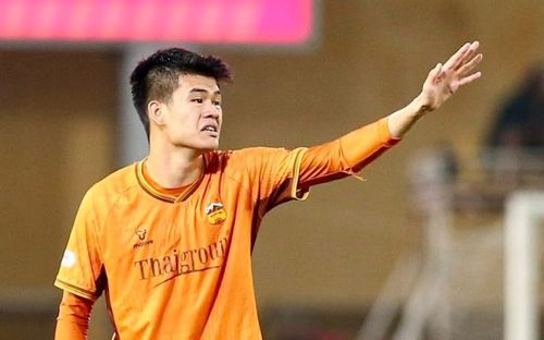 HLV Nhật Bản gọi trung vệ cao 1m95 của HAGL lên U19 Việt Nam