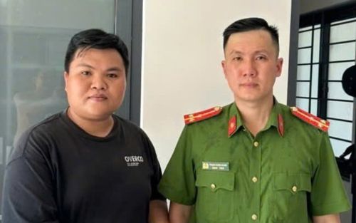 Nhặt được 'món đồ quý', trên đường đi làm về, thanh niên tức tốc đến báo Công an