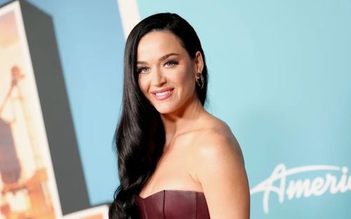 Phản ứng của khán giả khi Katy Perry bày tỏ sự tiếc nuối về tình cũ