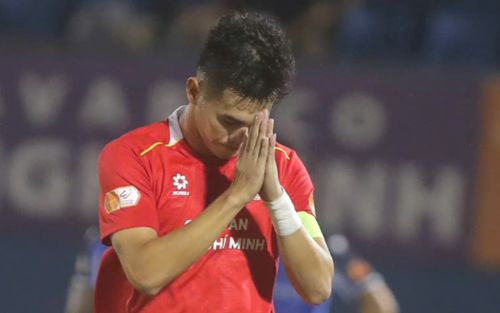 Tiến Linh gây thất vọng sau lời xin lỗi