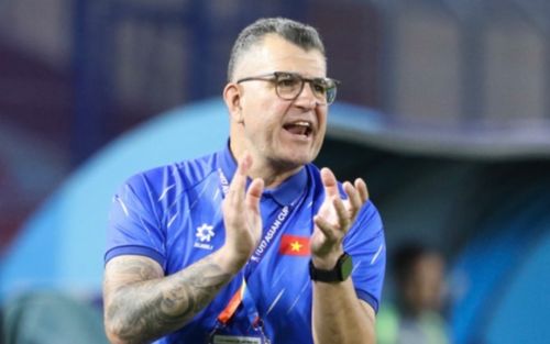 Tiếc cho HLV Cristiano Roland