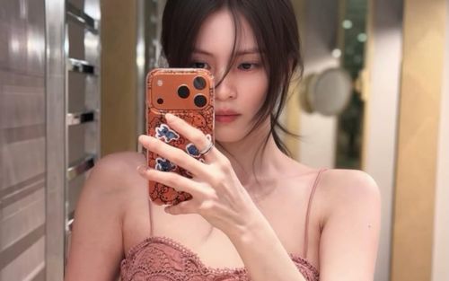 Han So Hee khoe vẻ đẹp tựa 'nữ thần' sau khi gây bùng nổ tại Cannes 2026