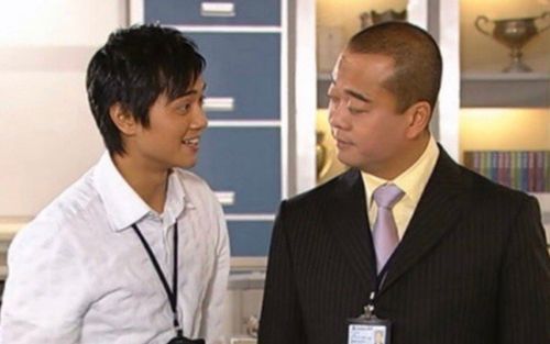 Trịnh Tuấn Hoằng tuyên bố rời TVB sau 24 năm gắn bó