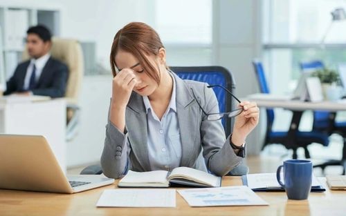 Không phải thức khuya, đây mới là thói quen âm thầm khiến nhiều người ngoài 30 tuổi đã suy giảm trí nhớ