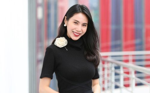 Độc lạ món khô rắn ở quê Thuỷ Tiên: Người vừa nhìn đã 'rụng tim', ai mê thì thấy 'hao bia vô cùng'