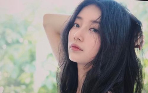 Suzy chứng minh đẳng cấp mỹ nhân Hàn, nhan sắc đẹp bất chấp góc máy