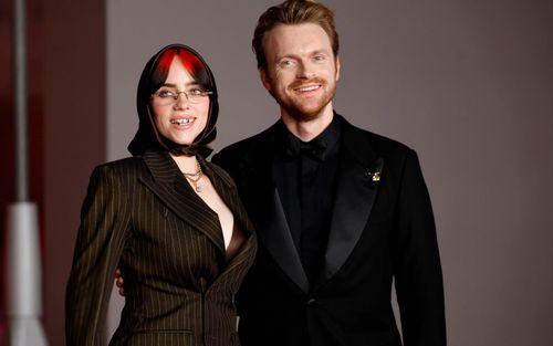 Anh trai Billie Eilish muốn hợp tác với Rihanna