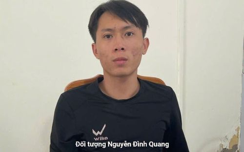 Lợi dụng lúc giúp đồng nghiệp thao tác ngân hàng, nam thanh niên thực hiện hành vi gây phẫn nộ