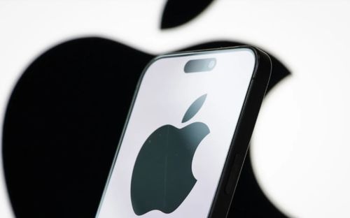 Apple tăng giá MacBook và iPad