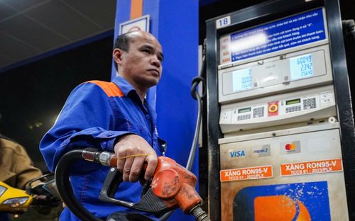 Giá xăng dầu hôm nay 26/6: Thế giới tăng trở lại