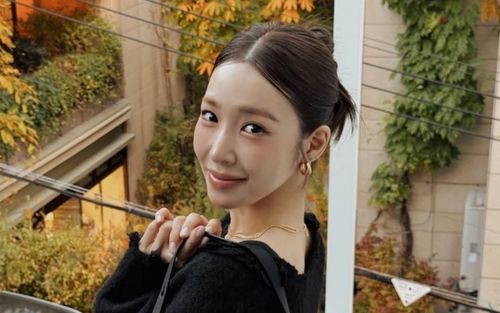Điều khiến Tiffany Young (SNSD) chạnh lòng sau 13 năm gắn bó công ty cũ