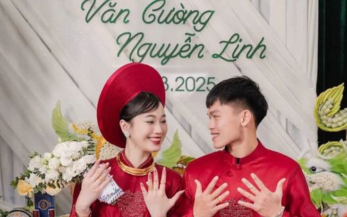 Vẻ đẹp Làng Sen ở quê bà xã Hồ Văn Cường