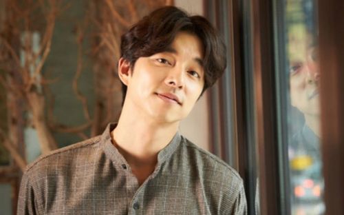 Gong Yoo ngại ngùng trước lời tỏ tình của fan kém gần 30 tuổi