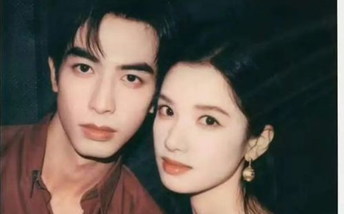 Tống Uy Long và Trương Tịnh Nghi gây sốt với loạt ảnh cực tình tứ