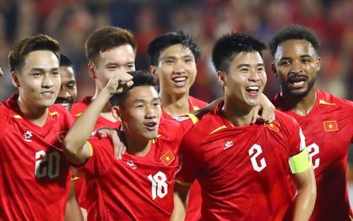 Điều chưa từng có trong lịch sử tuyển Việt Nam