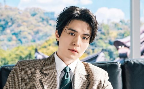 Lee Dong Wook trở lại sau màn tăng cân đầy bất ngờ