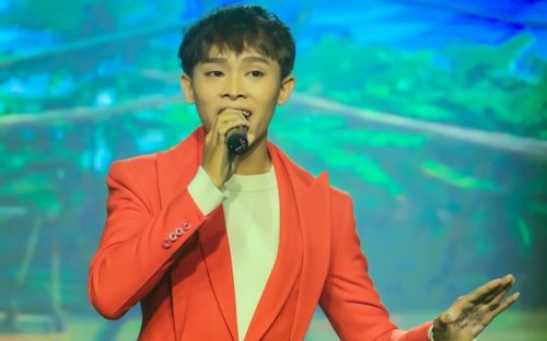 Mùa nước rút, quê nhà ca sĩ Hồ Văn Cường hiện lên với một vẻ đẹp rất khác