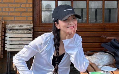 Jisoo (BLACKPINK) chia sẻ cuộc sống thường nhật đầy thư thái