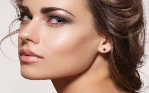 Những vị trí nốt ruồi được quan niệm mang lại may mắn, hậu vận giàu sang