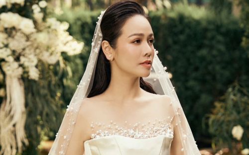 Mừng cho hạnh phúc của Nhật Kim Anh ở tuổi 41