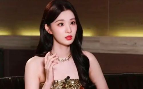 Vương Sở Nhiên lên hot search vì tiết lộ cận thị hơn 7 độ