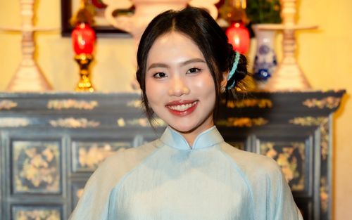 Phương Mỹ Chi công khai 'ảnh cưới' với nam diễn viên 32 tuổi
