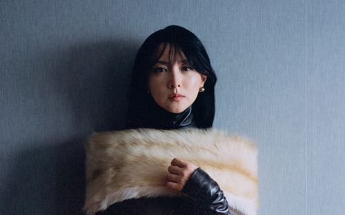 Nhan sắc lão hóa ngược của Lee Young Ae ở tuổi U60