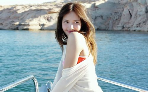 Lisa bị chế giễu