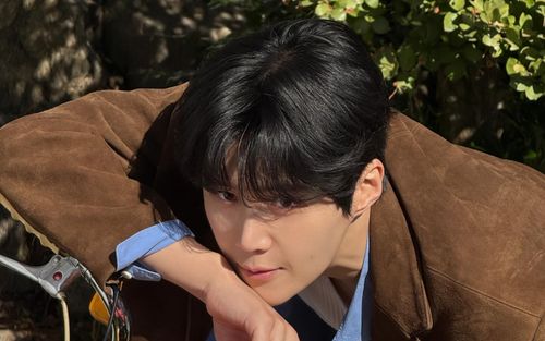 Kim Seon Ho trở thành diễn viên được yêu thích nhất tháng 8