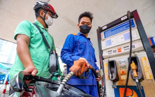 Giá xăng dầu hôm nay 6/8: Thế giới và trong nước đều giảm
