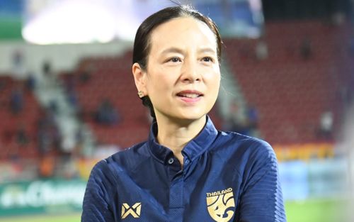 Madam Pang đã đúng khi tuyển Thái Lan không cần cầu thủ nhập tịch