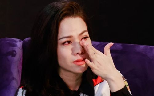Nhật Kim Anh đòi danh phận