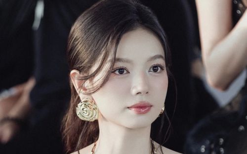 Tin mừng của mỹ nhân Mưa Đỏ sau hơn 1 năm