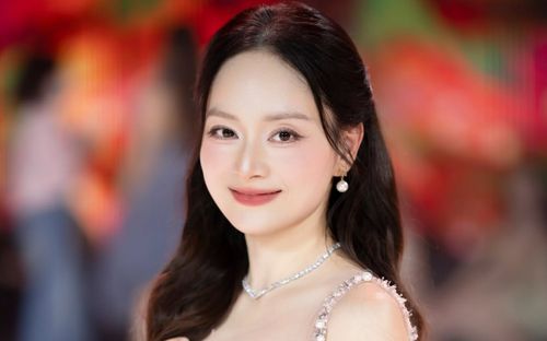 Lan Phương công khai về hạnh phúc ở tuổi 43