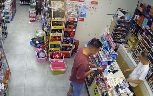 Chủ nhà đi thu tiền thuê, cuối cùng lại chuyển hơn 70 triệu đồng cho người thuê vì một lý do