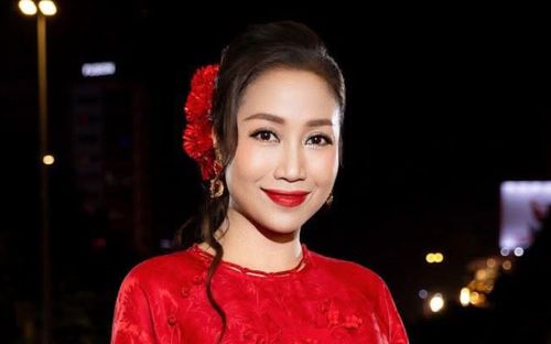 NSƯT Ốc Thanh Vân trở về sân nhà sau hành trình tại Úc