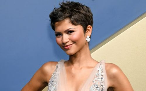 Zendaya rạng rỡ tại lễ trao giải Emmy 2026
