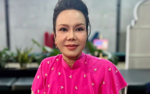 Việt Hương chính thức sang Nhật Bản