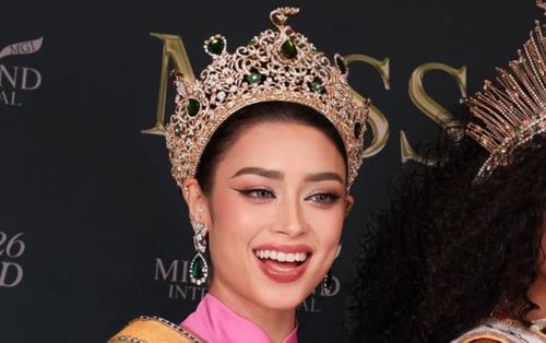 Phóng viên nước ngoài phản ứng với người đẹp Việt Nam tại Miss Grand