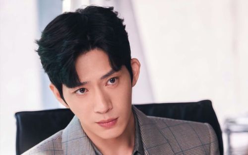 Sau vai Loan Niệm, Tỉnh Bách Nhiên còn 4 phim chờ lên sóng