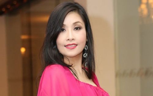 Mừng cho nghệ sĩ Kiều Oanh đã tìm lại hạnh phúc ở tuổi 52