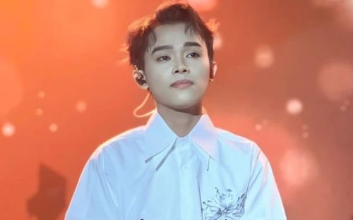 Hồ Văn Cường nhận khoản tiền lớn trước thềm liveshow kỷ niệm 10 năm