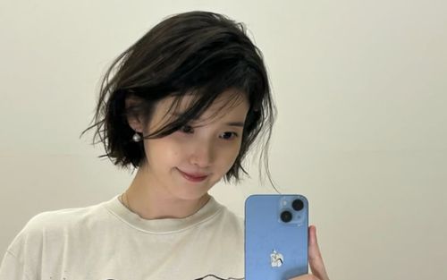 IU 'xả kho' loạt ảnh tóc ngắn làm quà Trung thu khiến fan thích thú