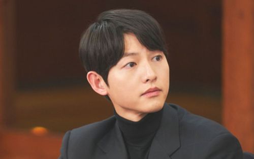 Tình hình hiện tại của Song Joong Ki ở tuổi 40