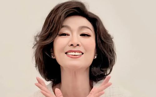 Diễn viên Mễ Tuyết lên tiếng về chuyện kết hôn ở tuổi 71
